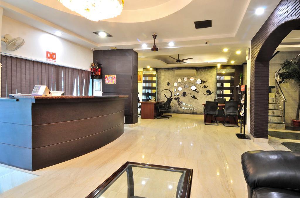 Arihant Inn-Near Blk Hospital New Delhi Bagian luar foto