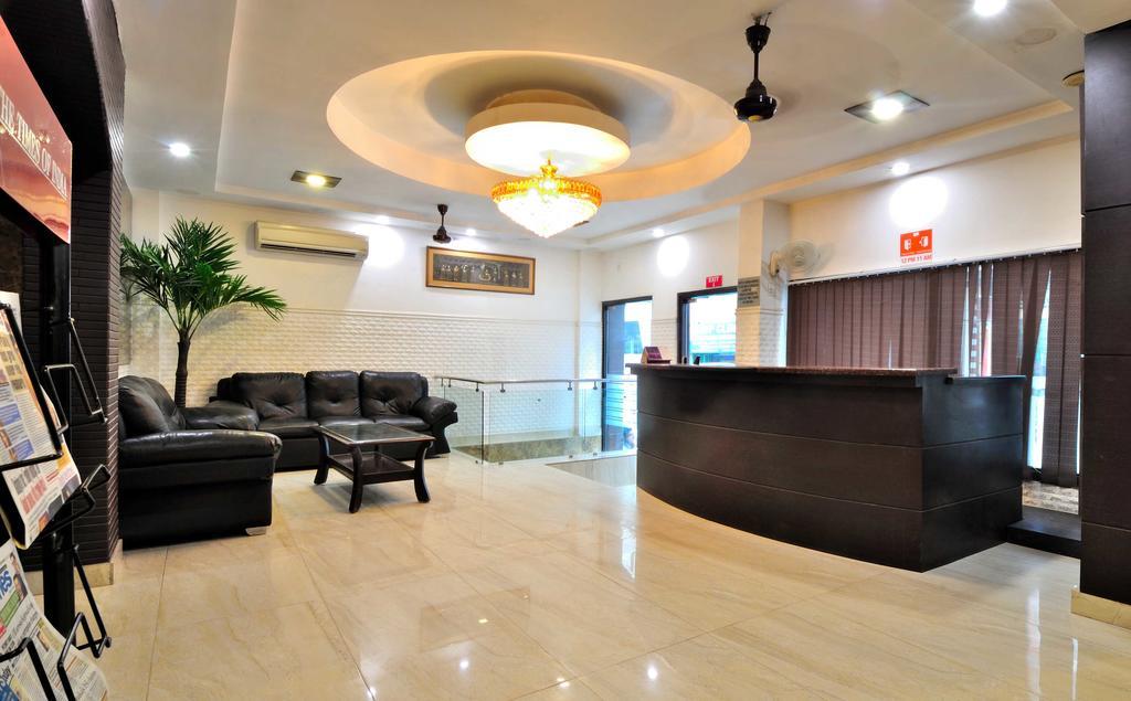 Arihant Inn-Near Blk Hospital New Delhi Bagian luar foto